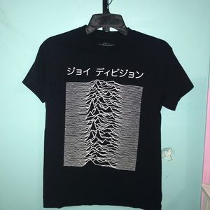 Japanese lettered shirt